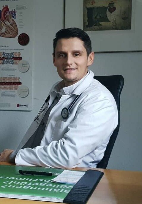 Doctor Dermatological Luka Krznarević